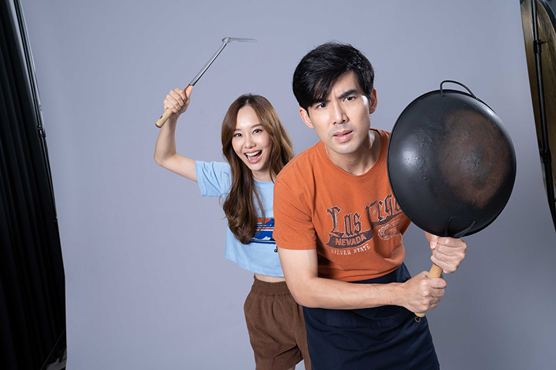 มือปราบกระทะรั่ว