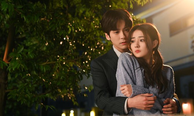 ต่งต่งเอินยอดนักบริการ